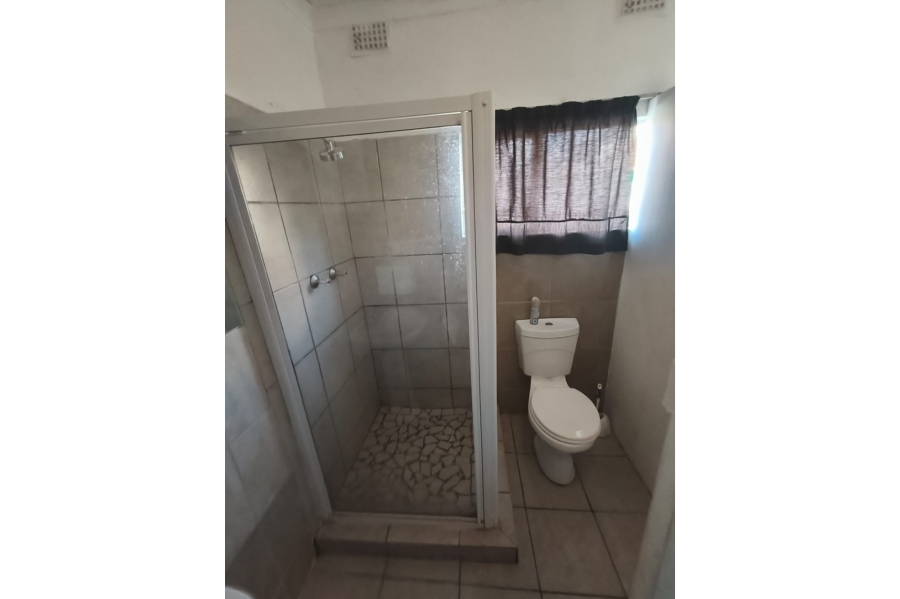 To Let 1 Bedroom Property for Rent in Dorchester Heights Eastern Cape